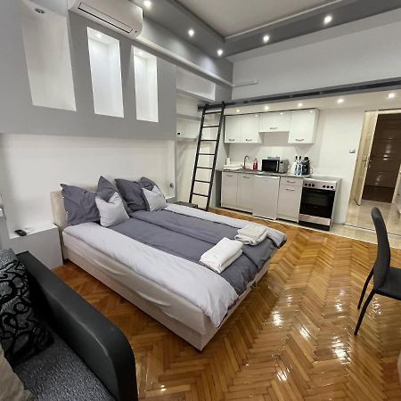 Széchenyi Apartman  Miskolc Exterior foto