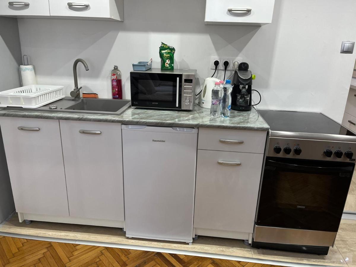Széchenyi Apartman  Miskolc Exterior foto