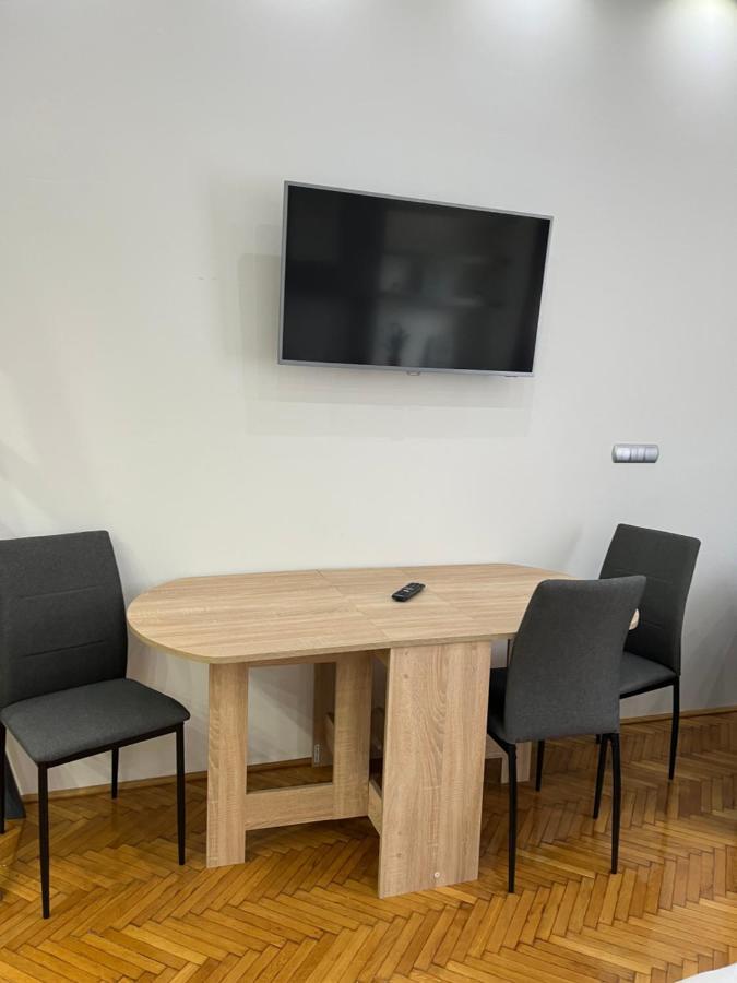 Széchenyi Apartman  Miskolc Exterior foto